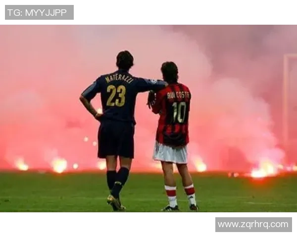 小书球星卡足球传奇对决：C罗梅西谁是最强球王之争